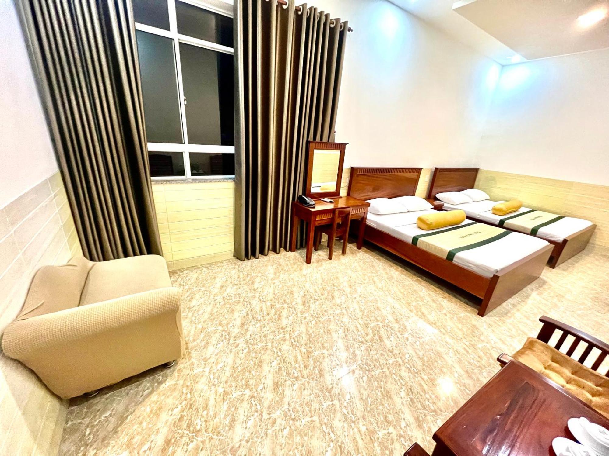 Xuan Huynh 3 Hotel Soc Trang Eksteriør bilde